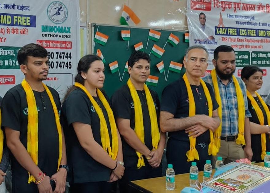 Dr. Ashwani Maichand Leads Free Bone-Health Camp in Faridabad