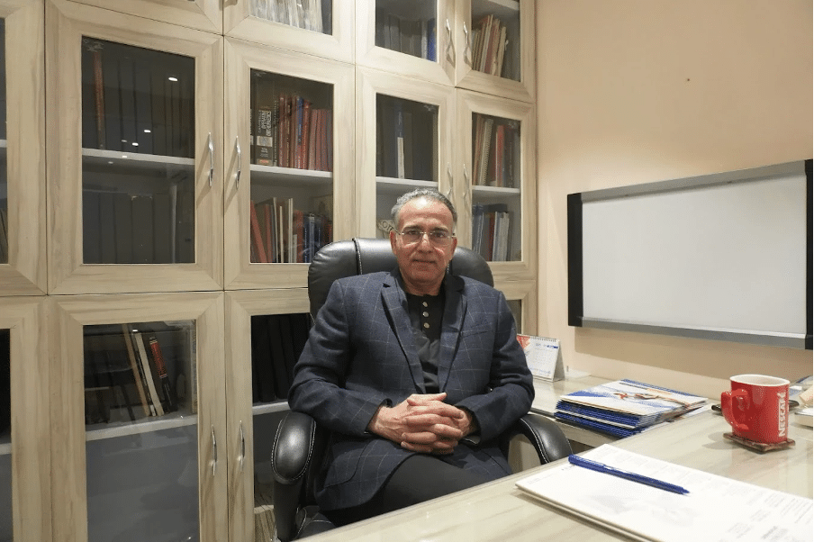 Save Your ACL, Save Your Life: Dr. Maichand Challenges the 'Wait for Knee Replacement' Approach